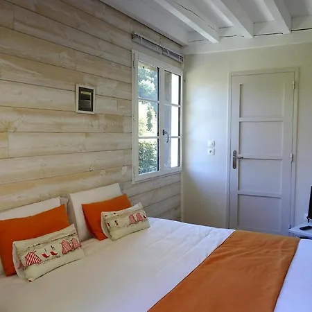 Charming House In Normandy Near White Coast بيت للعطل Vinnemerville